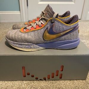 Men’s Nike LeBron 20